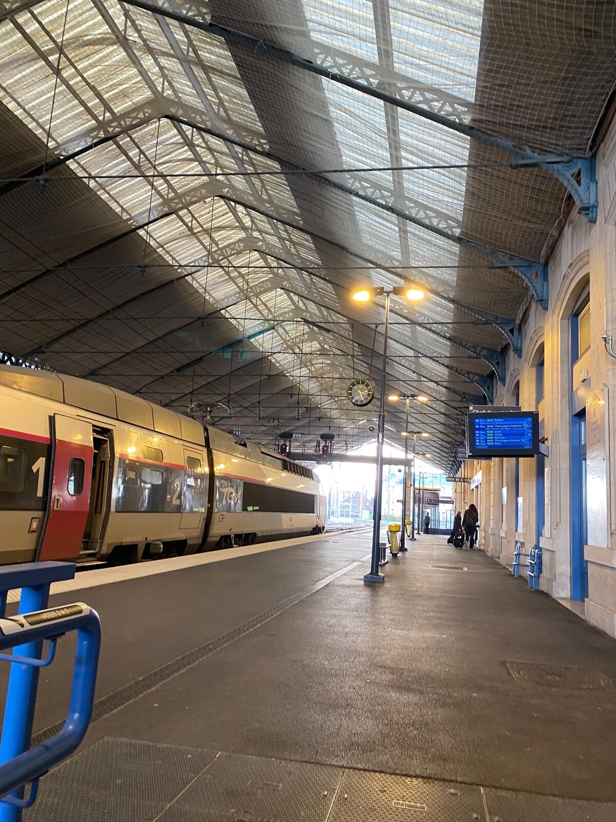 シャルルヴィル･メジエール駅構内