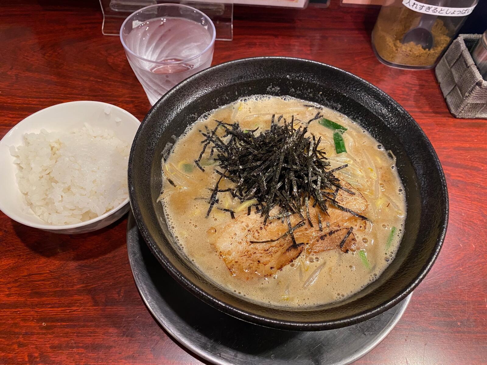 ▲じゃぐらの濃厚魚介豚骨味噌ラーメン